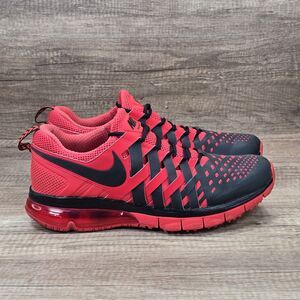 Nike Fingertrap Max Men’s Size 11.5 Red Black Reflective Sneakers (644673-006)